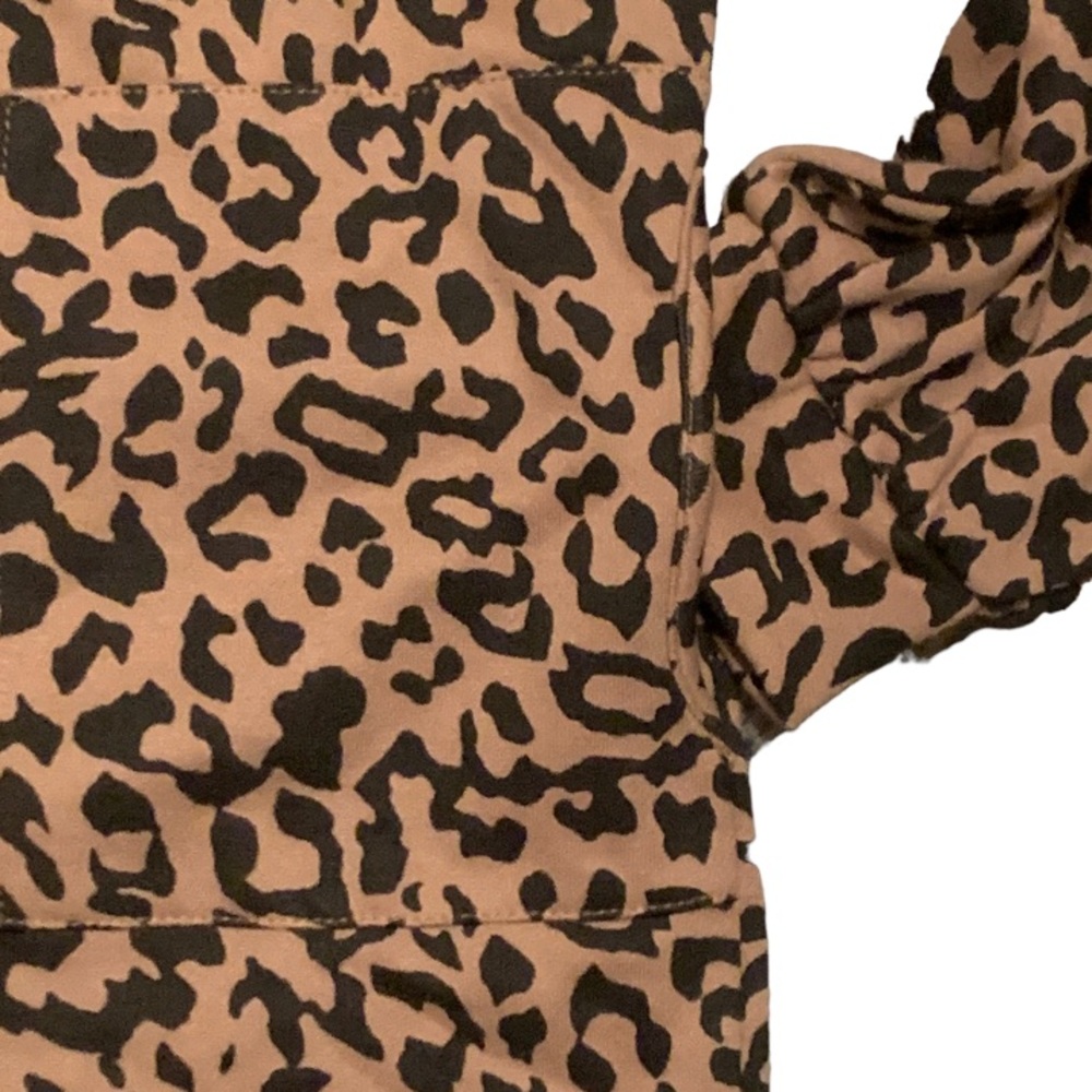 Entro Leopard Animal Print long sleeve shorts romper with pockets NWOT sz S - Picture 4 of 9